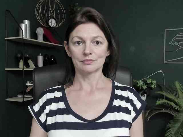 mrsVivian webcam