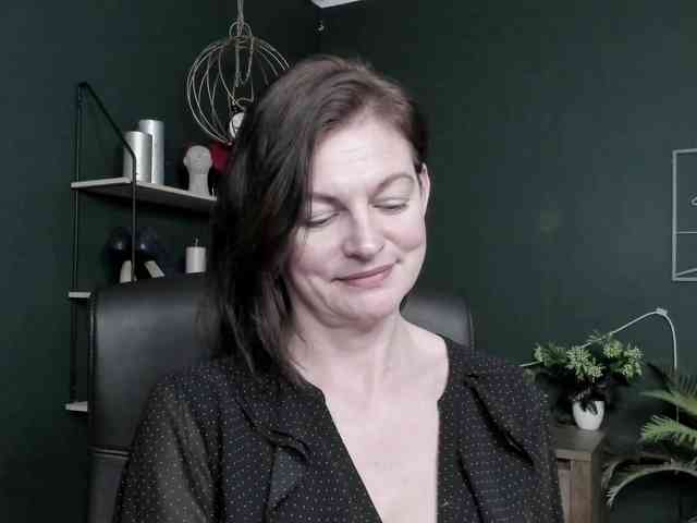mrsVivian webcam