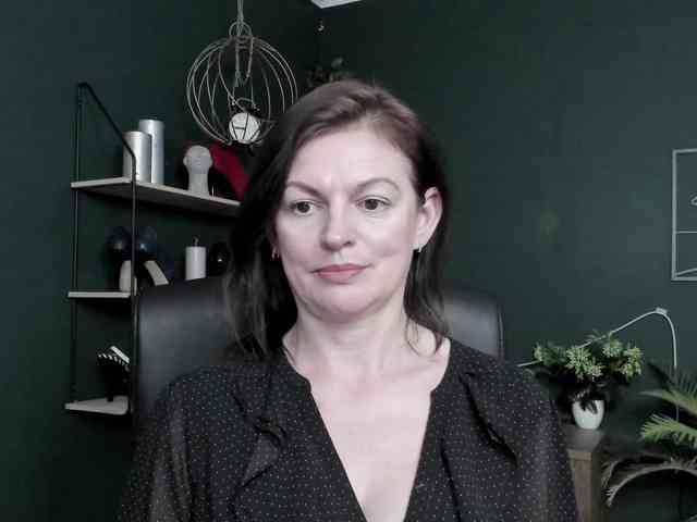 mrsVivian webcam