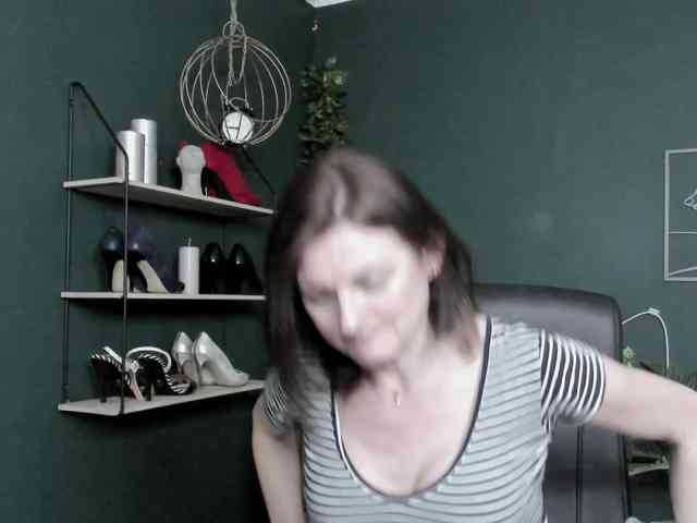 mrsVivian webcam