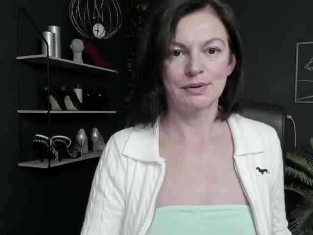 mrsVivian webcam