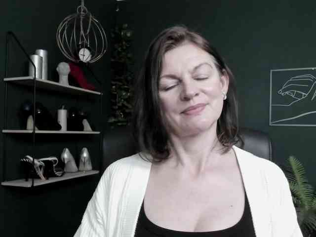 mrsVivian webcam