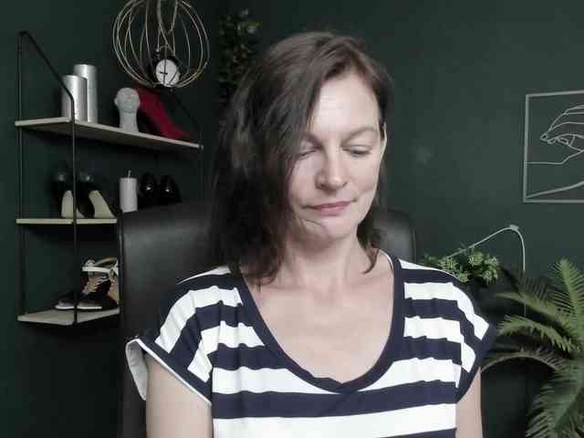 mrsVivian webcam