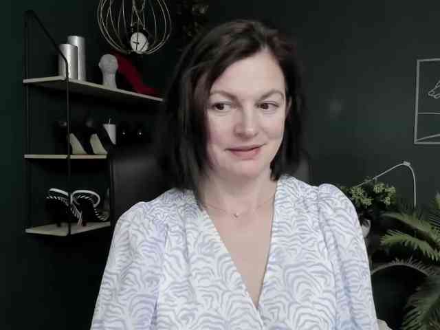 mrsVivian webcam