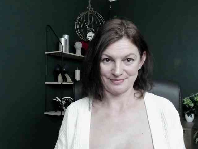 mrsVivian webcam
