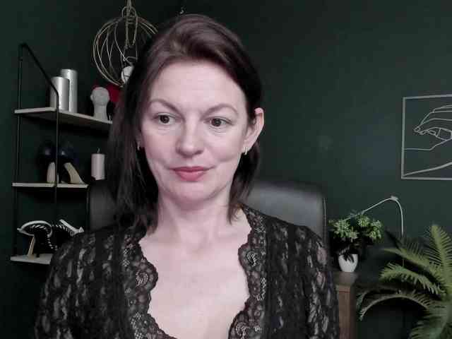 mrsVivian webcam