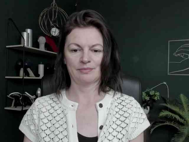 mrsVivian webcam
