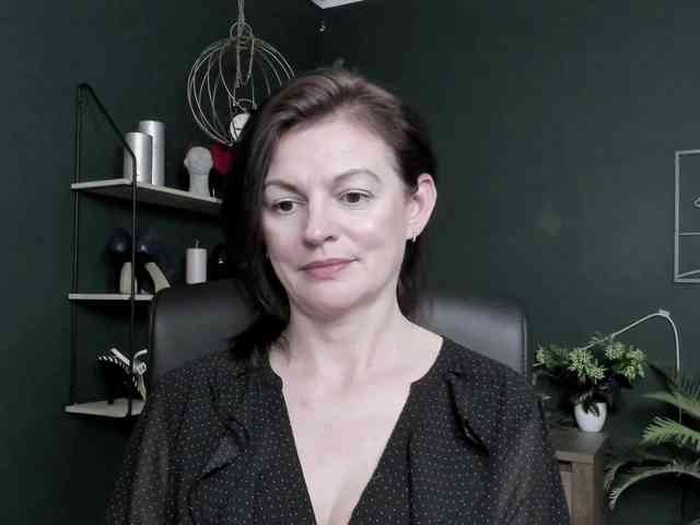 mrsVivian webcam