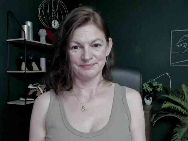 mrsVivian webcam