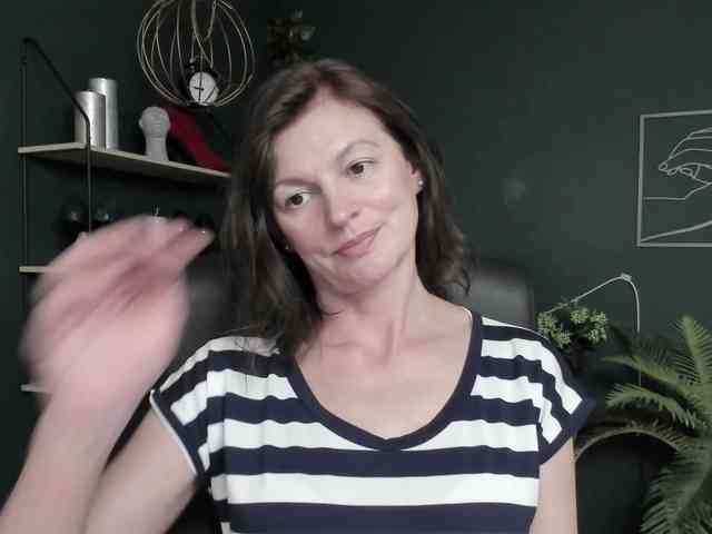mrsVivian webcam