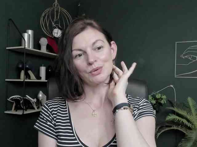 mrsVivian webcam