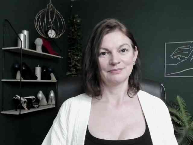 mrsVivian webcam