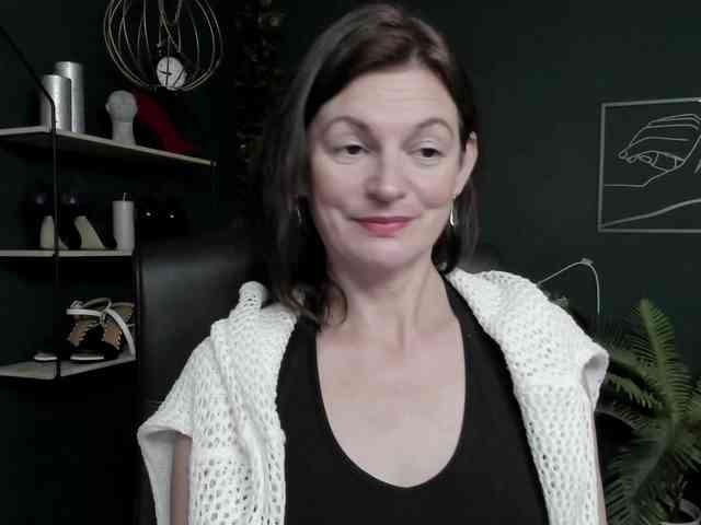 mrsVivian webcam
