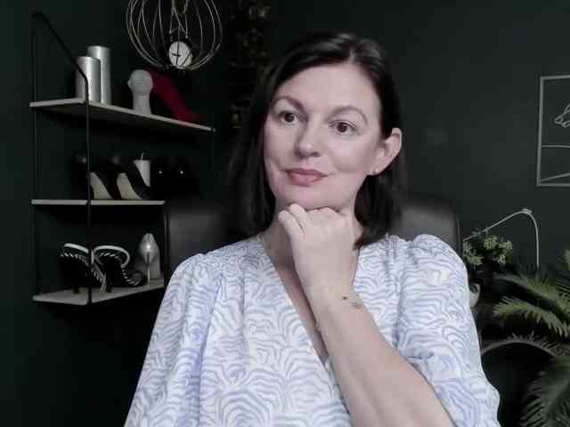 mrsVivian webcam