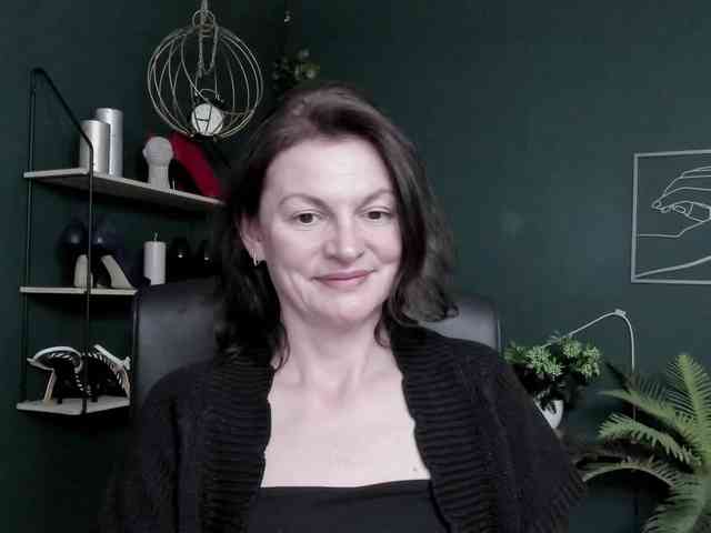 mrsVivian webcam