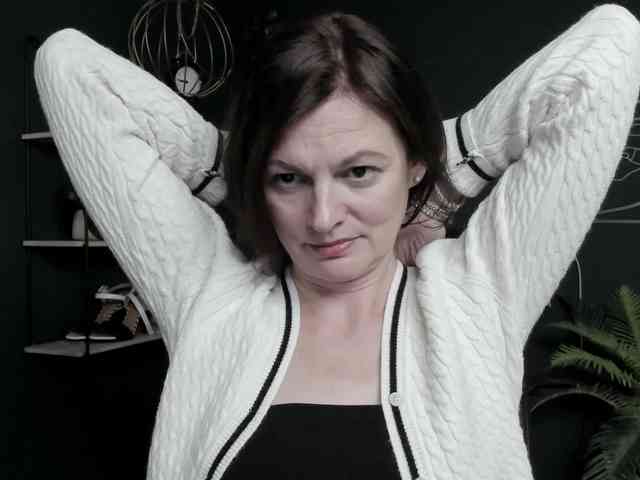 mrsVivian webcam