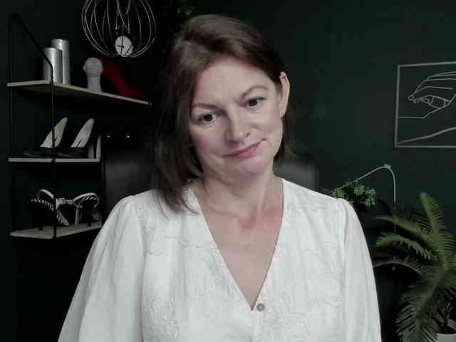 mrsVivian webcam