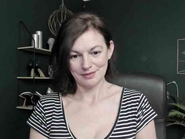 mrsVivian webcam