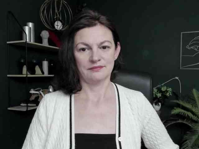 mrsVivian webcam