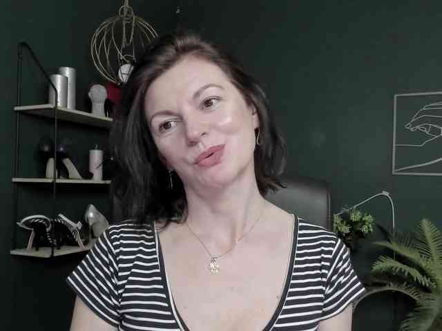 mrsVivian webcam