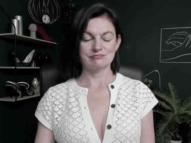 mrsVivian webcam