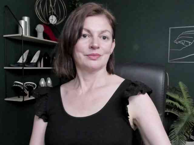 Model: mrsVivian