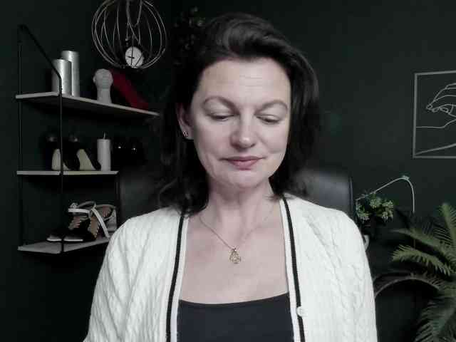 mrsVivian webcam