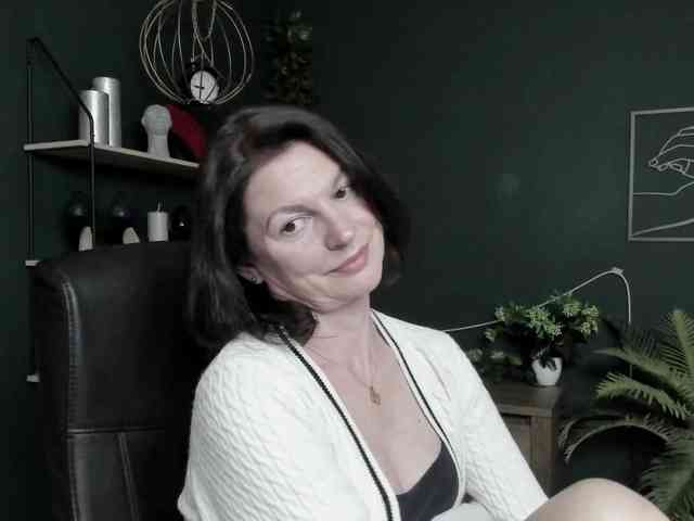 mrsVivian webcam