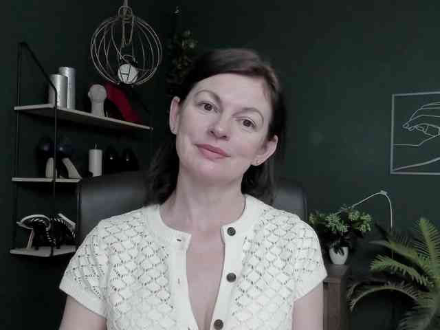 mrsVivian webcam