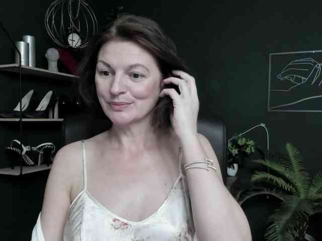 mrsVivian webcam