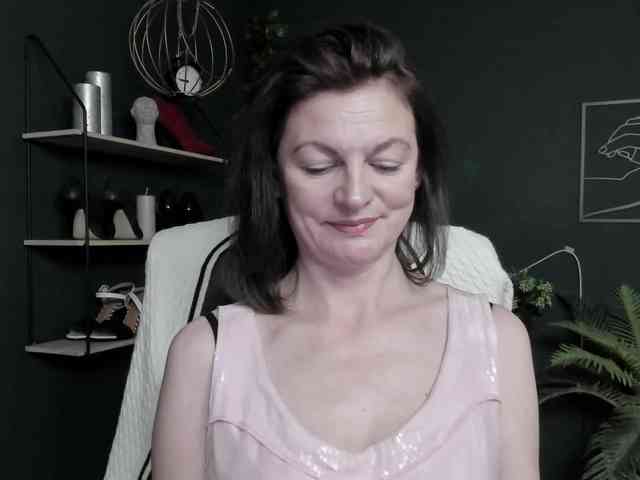mrsVivian webcam