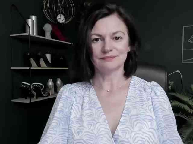 mrsVivian webcam