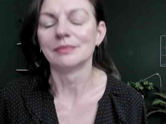 mrsVivian webcam