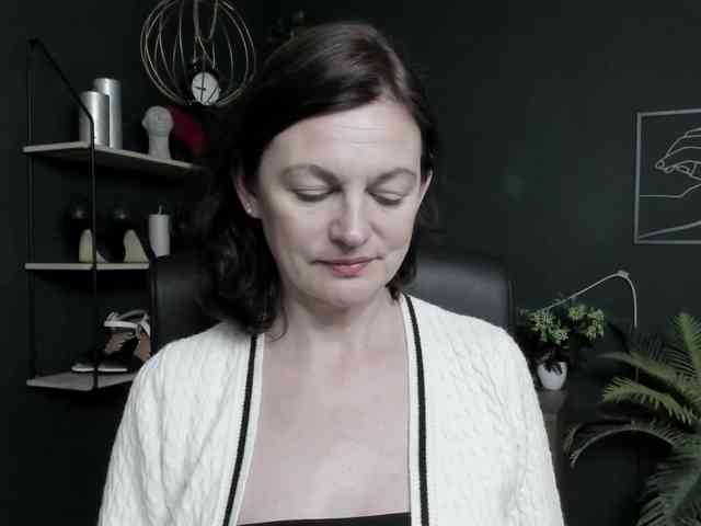 mrsVivian webcam