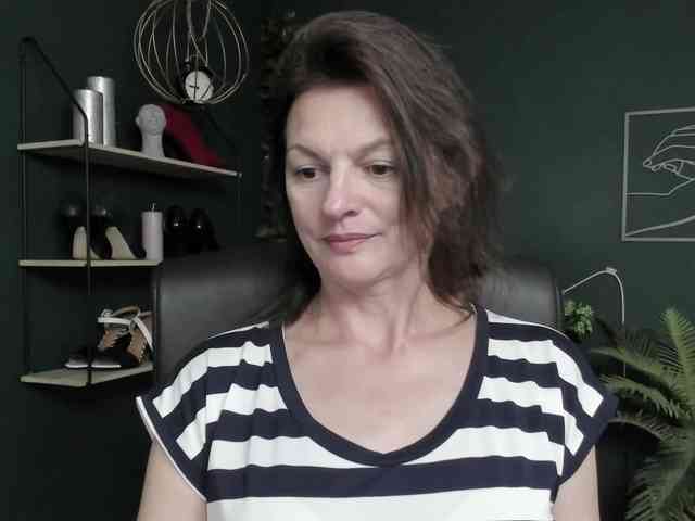 mrsVivian webcam
