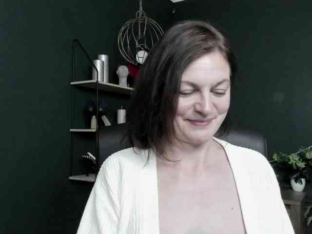 mrsVivian webcam