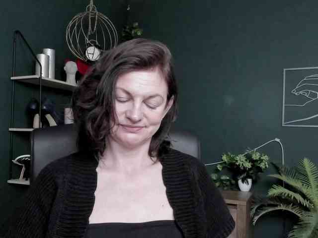 mrsVivian webcam