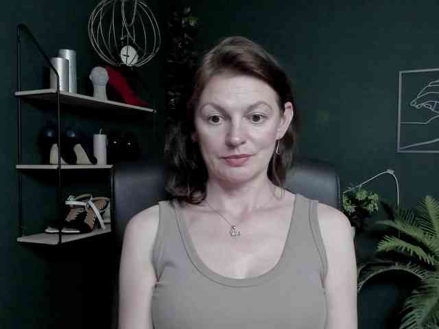 mrsVivian webcam