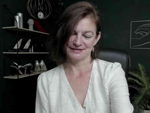 mrsVivian webcam