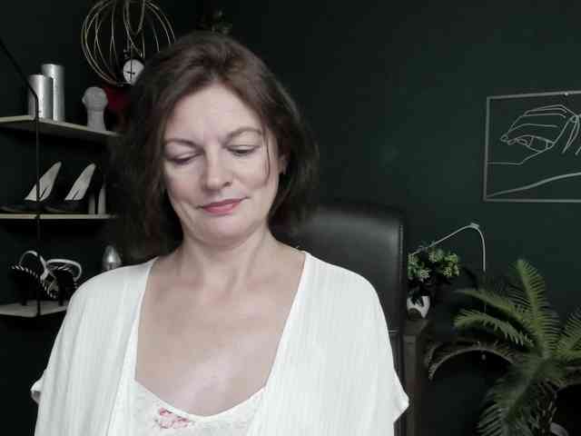 mrsVivian webcam