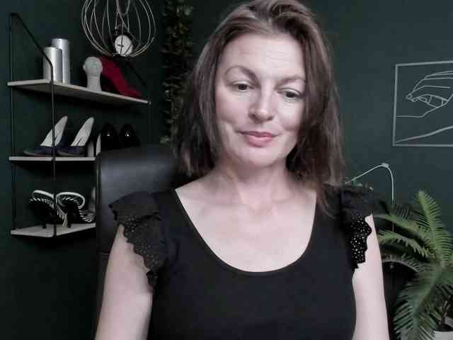 mrsVivian webcam