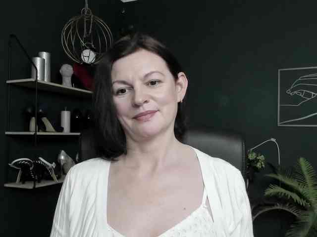 mrsVivian webcam