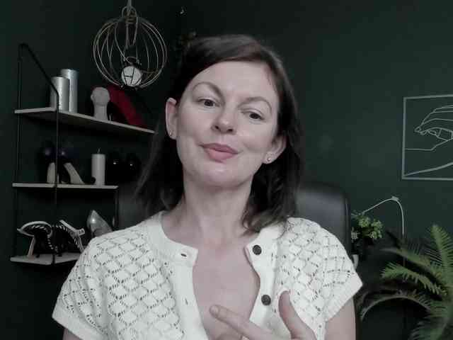 mrsVivian webcam