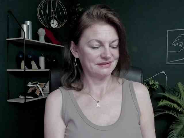 mrsVivian webcam