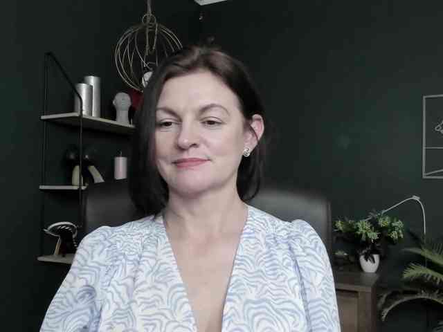 mrsVivian webcam