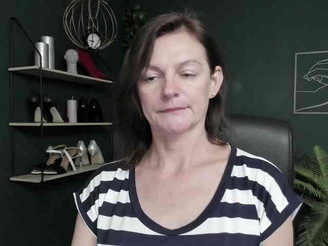 mrsVivian webcam