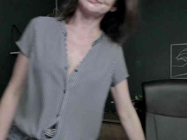 mrsVivian webcam