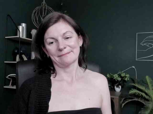 mrsVivian webcam