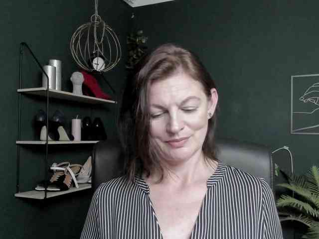 mrsVivian webcam