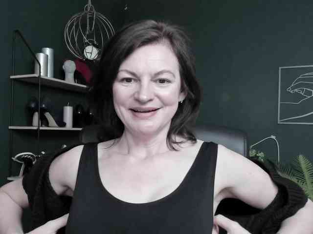 mrsVivian webcam